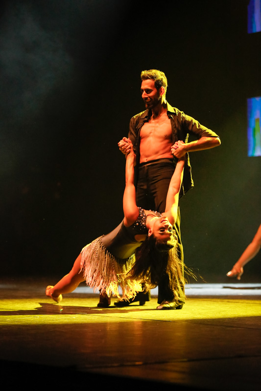 Tribe Dance Hold Your Dream 
